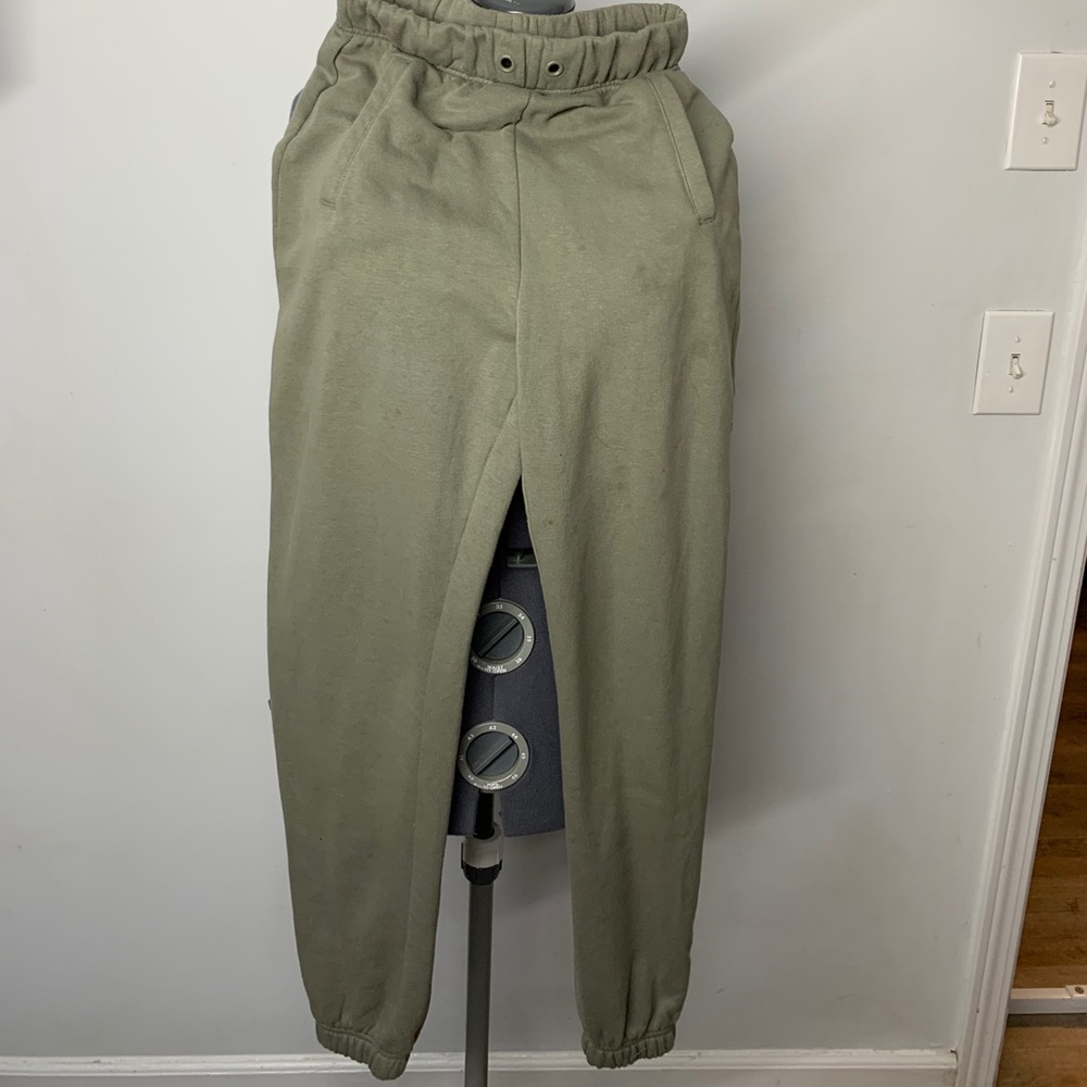 Organic cotton wear pants olive